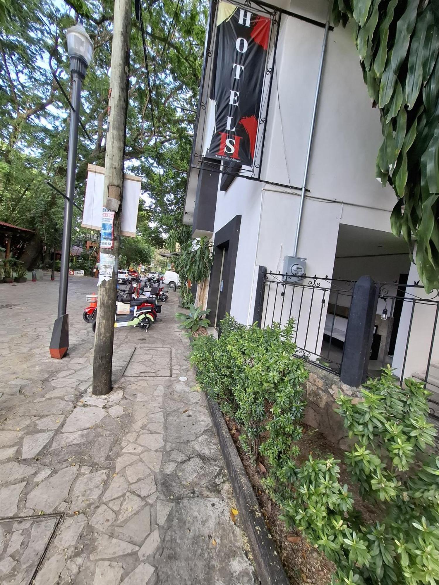 Hotel Sevilla Palenque Kültér fotó